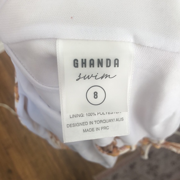 Ghanda Swimsuit - Picture 4 of 4